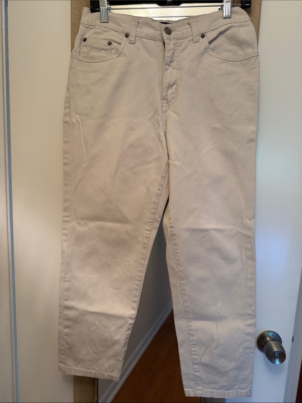 bill blass women White Straight Jeans